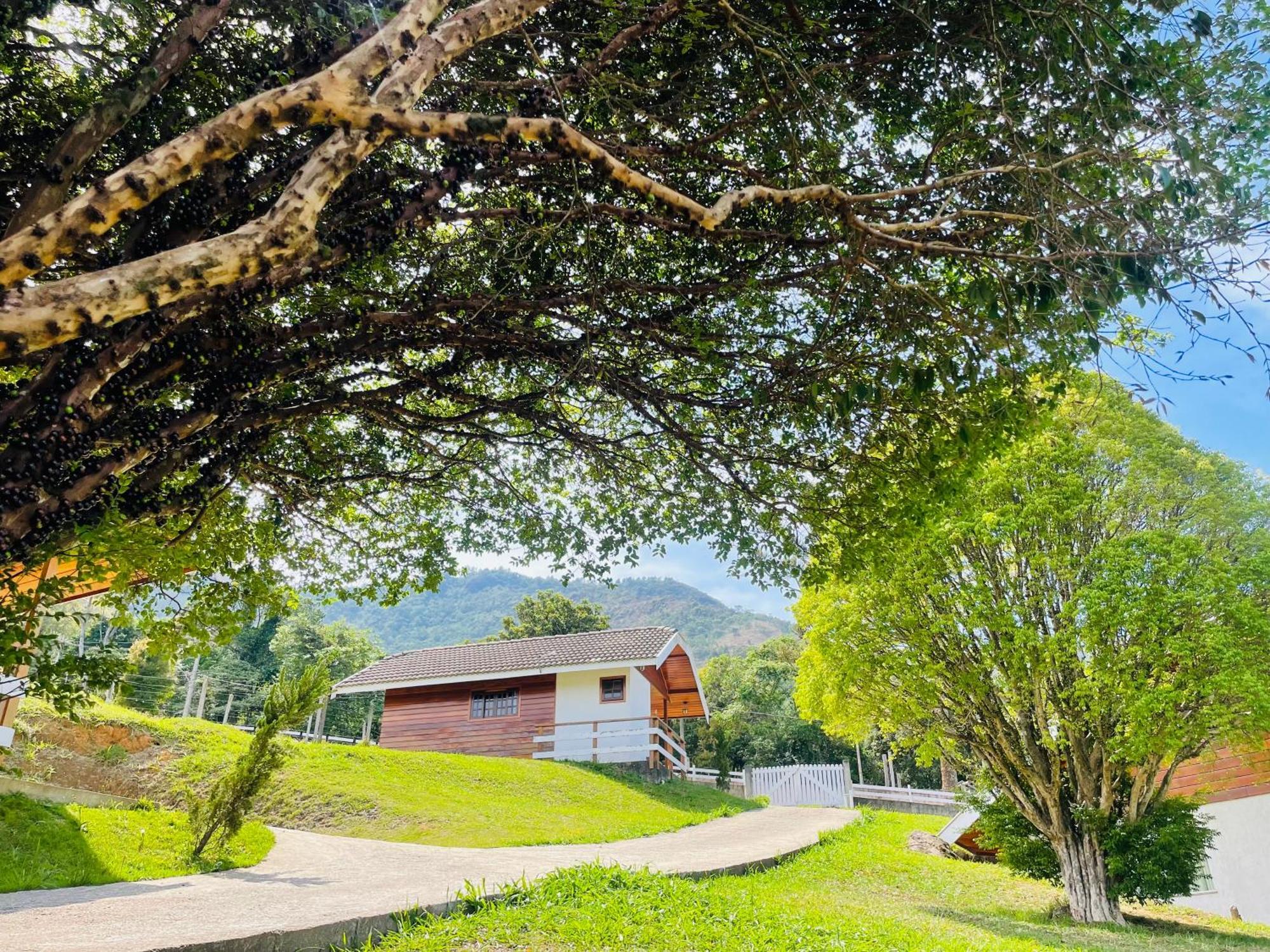 Chale Amanhecer Guest house